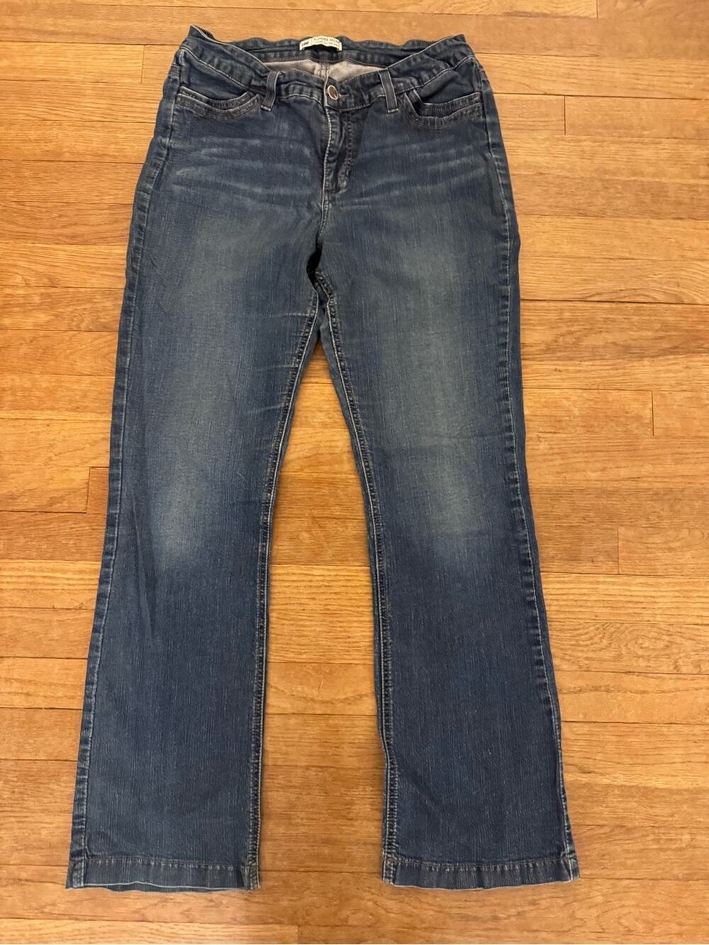 Lee Women's Blue Slender Secret Bootcut Jeans - Size 10
 b29
